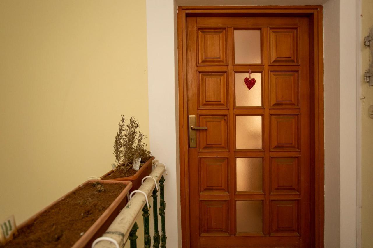 Apartment Kika Pula Bagian luar foto